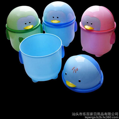 萌趣桌面小助手 卡通企鹅造型塑料垃圾桶评测